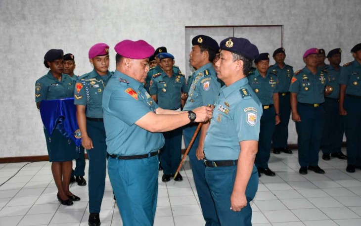 Danlantamal X Brigjen TNI (Mar) Ludi Prastyono saat sertijab 