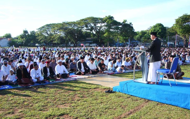 Shalat Idul Adha di lanud Sultan Hasanuddin Makassar 