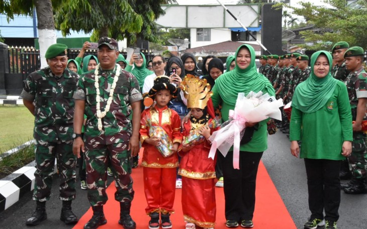 Danrem 023/KS Kolonel Inf Lukman Hakim saat kunjungan di Kodim 0212/TS, Rabu (5/7)
