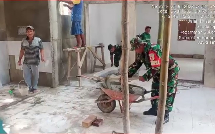 Kerja Bakti Pembenahan Masjid Wilayah Desa' Binaan