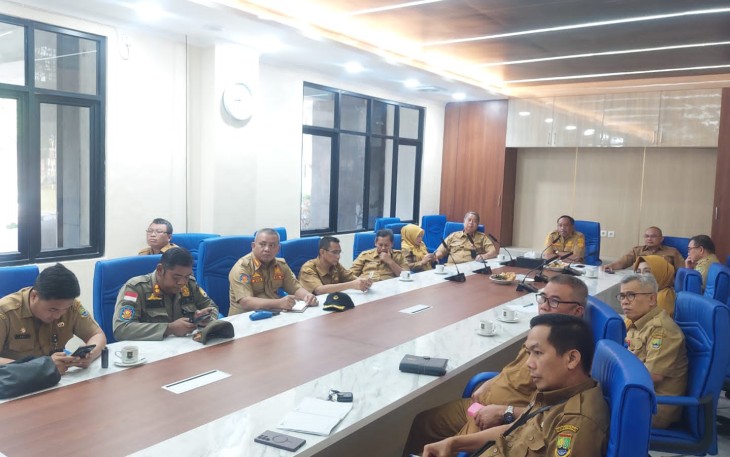 Pemkot Cilegon menggelar Rapat Persiapan Kunjungan Presiden Jokowi ke Kota Cilegon, Senin (11/9)