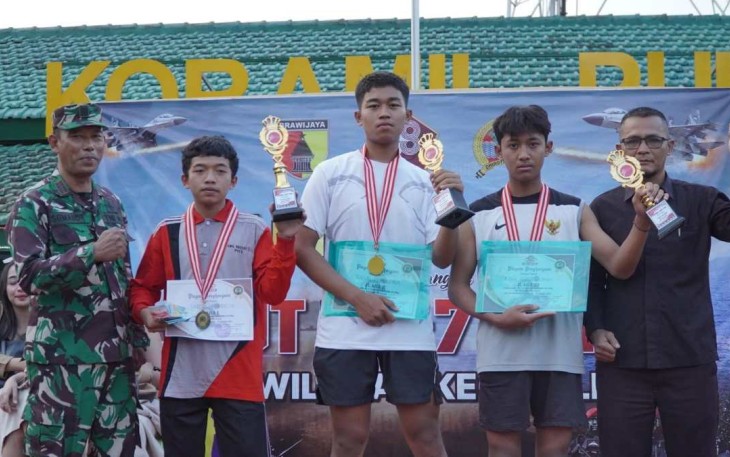 Lomba Lari Tingkat SMP dan SMA 