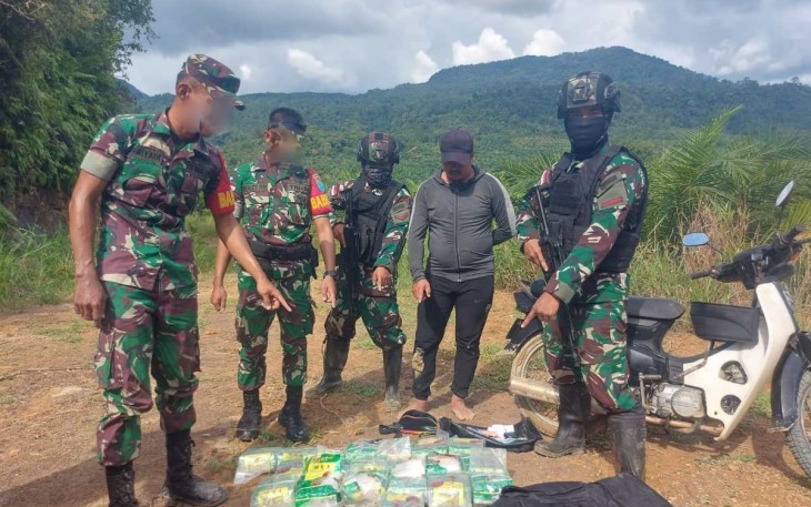 Satgas Yonarmed 10 Brajamusti gagalkan penyeludupan 20 Kg Sabu