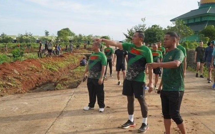 Pangdivif 3 Kostrad Tinjau Kesiapan Lahan Kosong di Madivif 3 Kostrad 