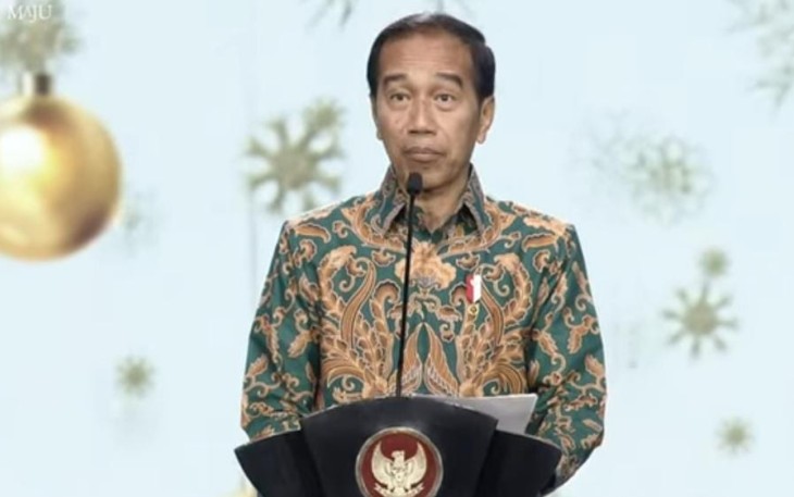Presiden Joko Widodo menghadiri Perayaan Natal Nasional 2023 yang digelar di Graha Bethany Nginden Surabaya, Provinsi Jawa Timur, pada Rabu malam, 27 Desember 2023