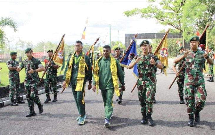 Prajurit Raja Sambut Tim Atletik, Selasa (17/10)