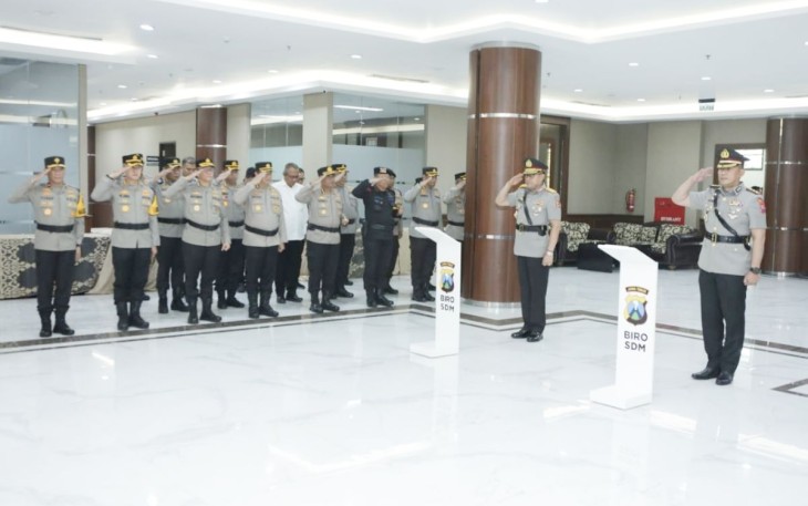Sertijab Dirlantas Polda Jatim, Selasa (31/10)