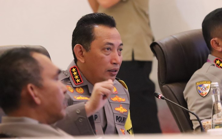 Kapolri Jenderal Listyo Sigit Prabowo Pantau Command Center Pengamanan KTT Asean 