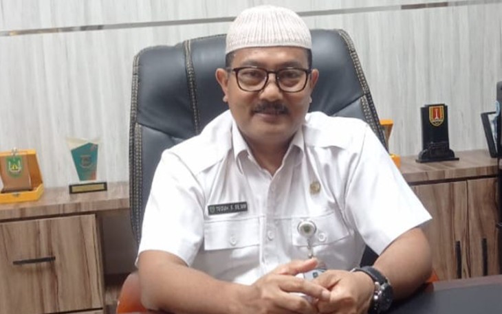 Teguh S selaku Kepala Bakeuda Kabupaten Pasaman diruang kerjanya 