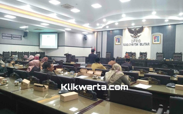 Rapat Paripurna Khusus DPRD Kabupaten Blitar Dalam Agenda Penyampaian Hasil Reses, Selasa 31 Januari 2023. (foto : Faisal NR / Klikwarta.com)