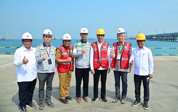 Presiden Jokowi saat Tinjau Pembangunan Industri Petrokimia di Cilegon