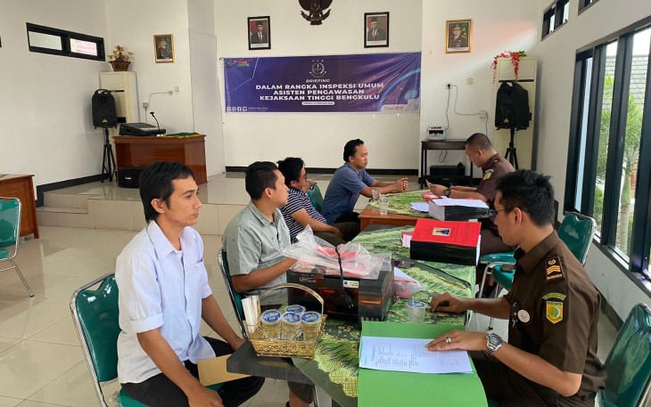 Polres Lebong Limpahkan 3 Tersangka Korupsi ke Kejari Lebong