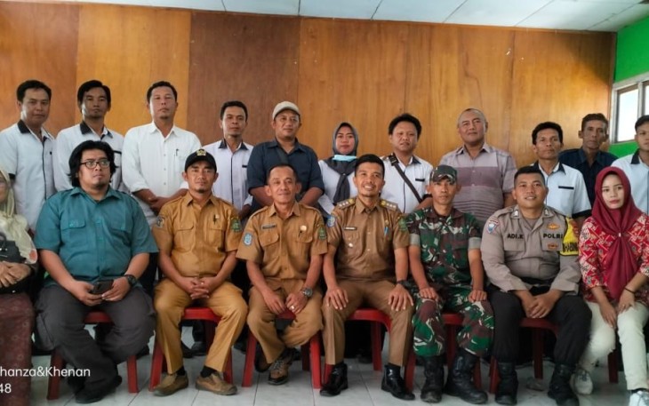 Polsek Lebong Utara Monitoring Rapat Mediasi Permasalahan di Desa Sungai Gerong