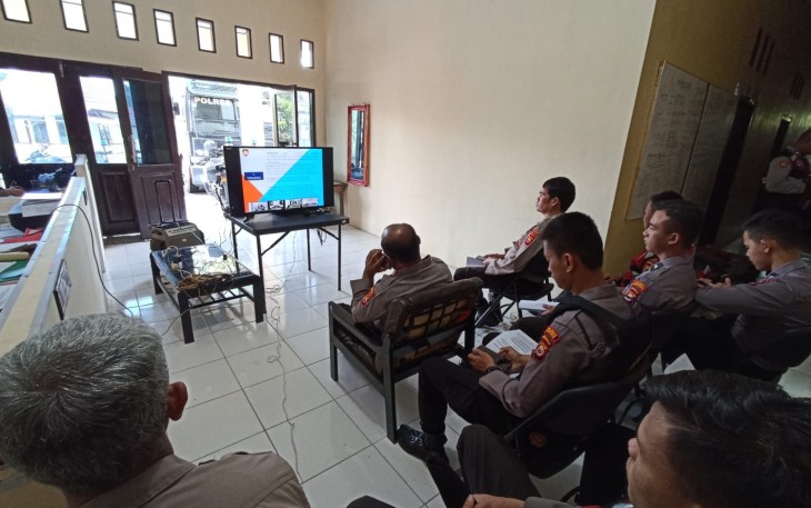 Personel Polres Lebong Zoom Meeting Belajar Fungsi Teknis Samapta
