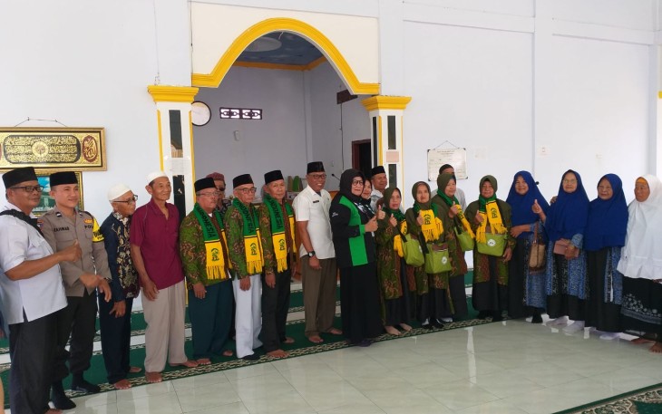 Polsek Seginim Berikan Pengamanan Jamaah Ibadah Umroh