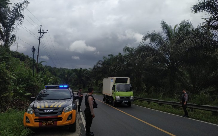 Patroli Rutin Untuk Cegah Kriminalitas di Jalur Lintas