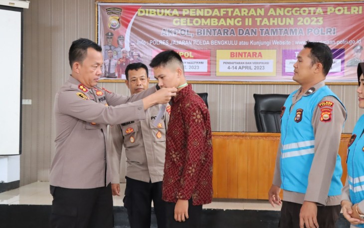 Prinsip BETAH, Kapolres Lebong Cek Langsung Proses Pendaftaran Calon Anggota Polri