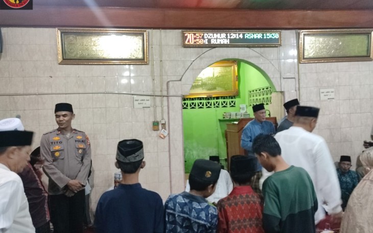 Wakapolres Bengkulu Tengah hadiri Safari Ramadhan 1444 H di Masjid Al-Muhajirin Desa Taba Mutung