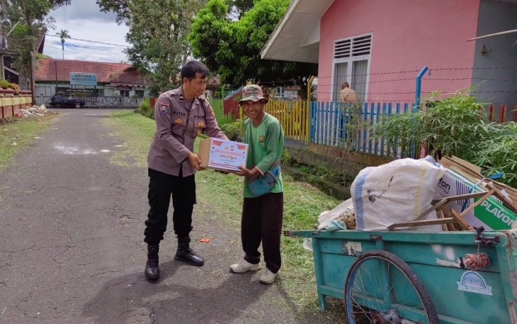 Bulan Ramadan, Polres Rejang Lebong Kembali Langsung Salurkan Bantuan Kemanusian Untuk Negeri