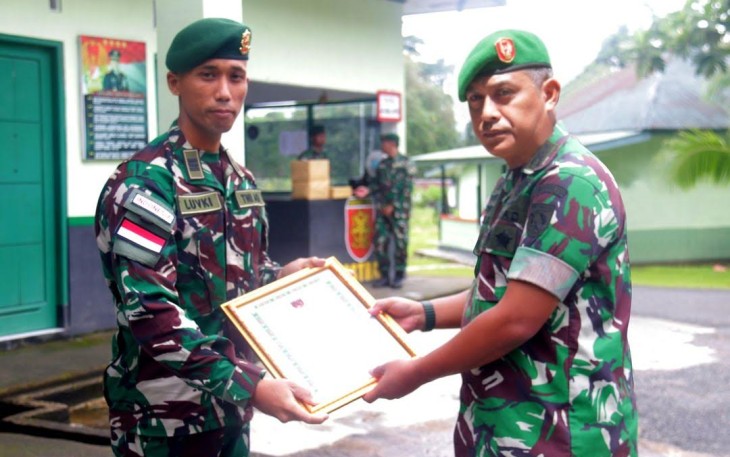 Satgas Yonarmed 1 Kostrad saat Kembali Raih Penghargaan dari Pangdam XVI/Pattimura