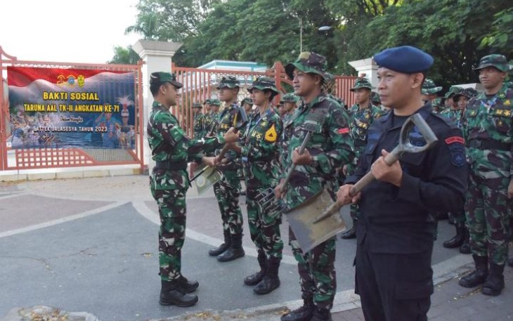 Taruna AAL Ikuti Latihan Integrasi Taruna Akademi TNI-Polri Bersama Rakyat Banjarmasin
