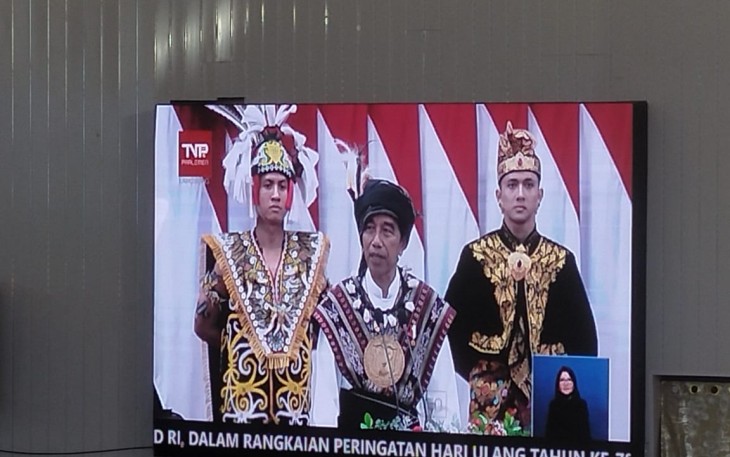 Presiden Republik Indonesia, Ir. Joko Widodo saat menyampaikan pidato kenegaraannya pada rapat paripurna istimewa dalam rangka HUT RI Ke-78