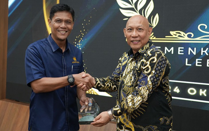 Penerimaan Penghargaan