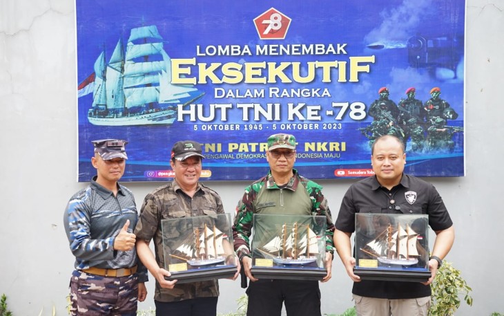 Lomba Menembak Dalam Rangka HUT TNI ke-78  