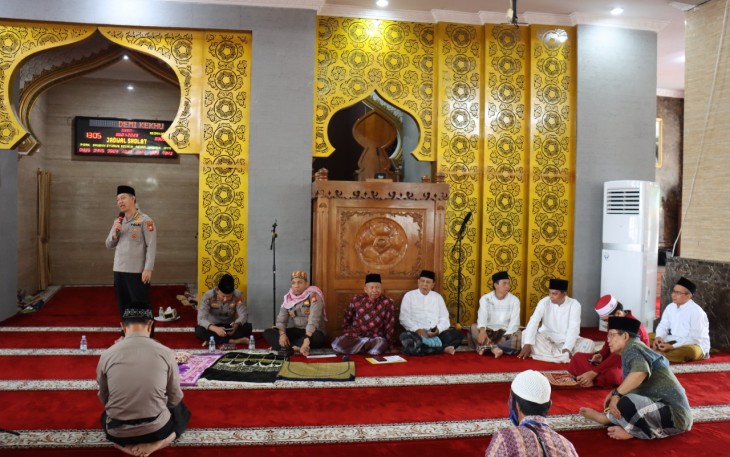 Polda Bengkulu Kembali Gelar Jum’at Curhat di Masjid Baitul Izza
