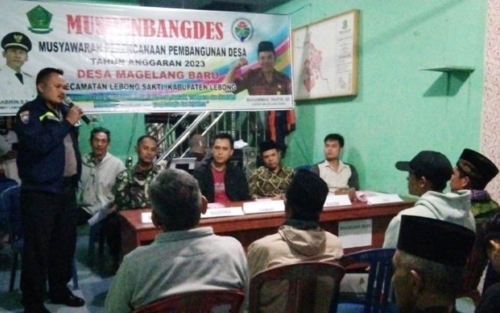  Pak Bhabin di Lebong Tengah saat Ikuti Musrembang Desa