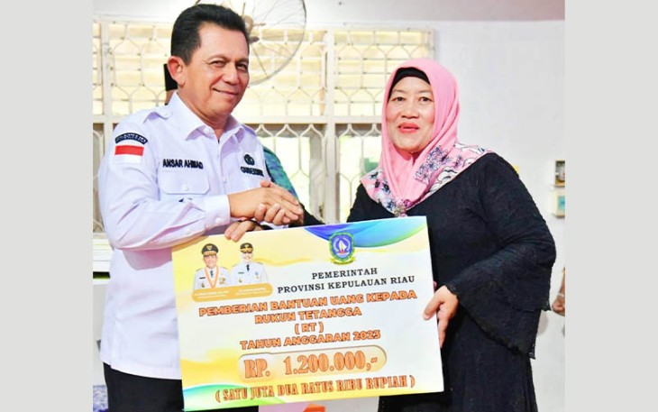 Gubernur Kepri Ansar Ahmad saat Gesa Pemberian Insentif Tahun 2023 Untuk Kota Batam