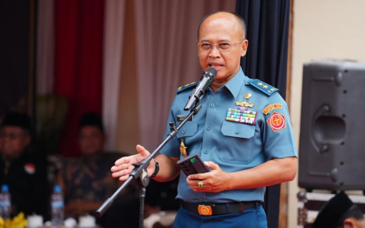 Kapuspen TNI Laksda TNI Julius Widjojono, CHRMP