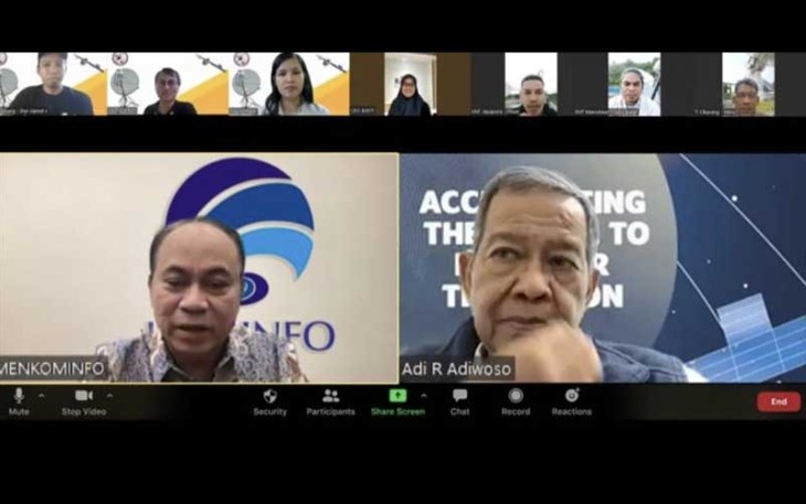 Menteri Komunikasi dan Informatika Budi Arie Setiadi melakukan uji coba langsung panggilan melalui konferensi video dan memastikan akses internet menggunakan jaringan SATRIA-1 bisa digunakan dengan baik, , Kamis (07/12/2023) lalu.