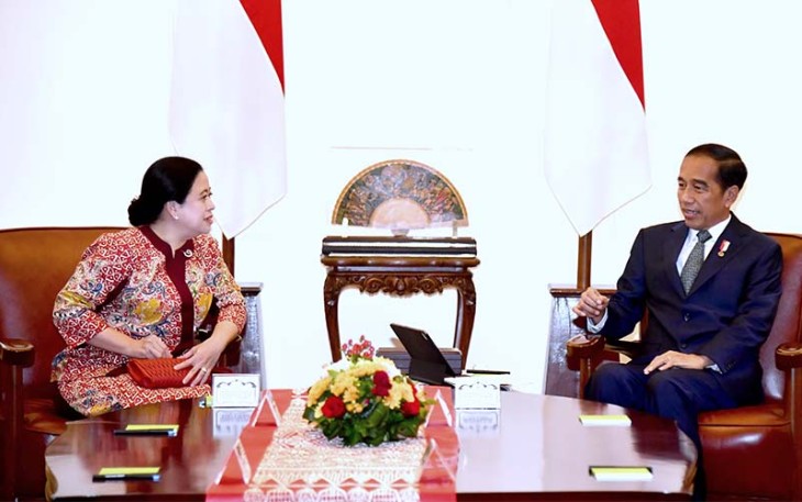 Ketua DPR RI sekaligus Ketua DPP PDI Perjuangan (PDIP) Puan Maharani bertemu dengan Presiden Joko Widodo (Jokowi) di Istana Kepresidenan, Senin (20/11/2023).