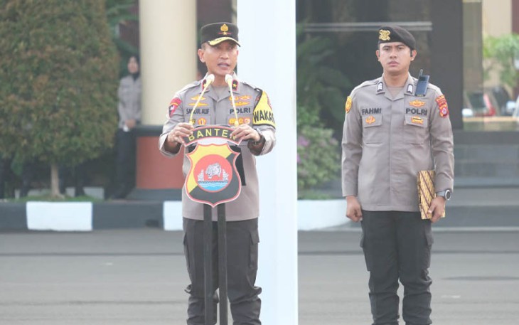 Wakapolda Banten Brigjen Pol H. M. Sabilul Alif didampingi Seluruh PJU Polda Banten dan diikuti seluruh personel Polda Banten. 