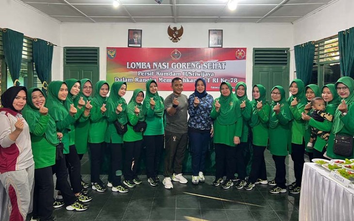 Foto Bersama usai acara