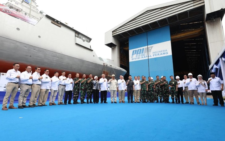Menhan Prabowo saat Tinjau Pembangunan Kapal Perang Frigate Merah Putih di PT PAL Indonesia
