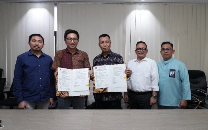 Penandatangan PKS Pengelolaan Parkir Terminal Ferry Domestik