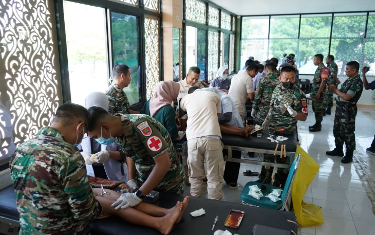 TNI Sultra Gelar Bhakti Kesehatan di Makorem 143/HO