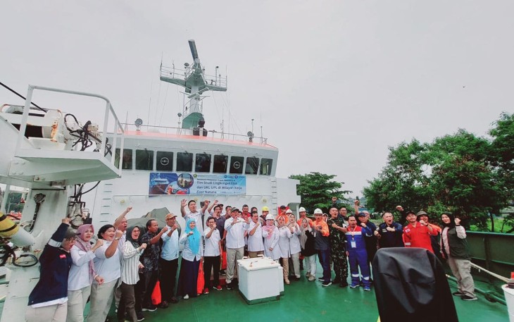 Mewakili Plt. Kepala Badan Geologi Kementerian Energi Dan Sumber Daya Mineral (ESDM), Sekretaris Badan Geologi Iman Sinulingga melepas Kapal Geomarin III Tim Studi Lingkungan EBA dan UKL UPL di Wilayah Kerja East Natuna