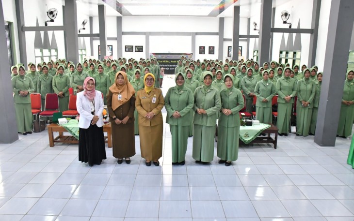 Anggota Persit KCK Cab XVI Dim Ponorogo Ikuti Sosialisasi Kesehatan Jiwa