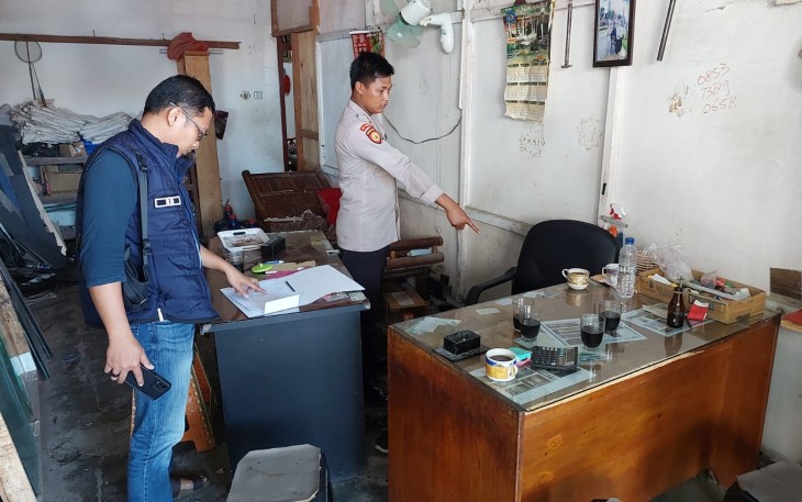 Seorang Warga Ditusuk Oknum Kades Hingga Mengalami Luka Serius