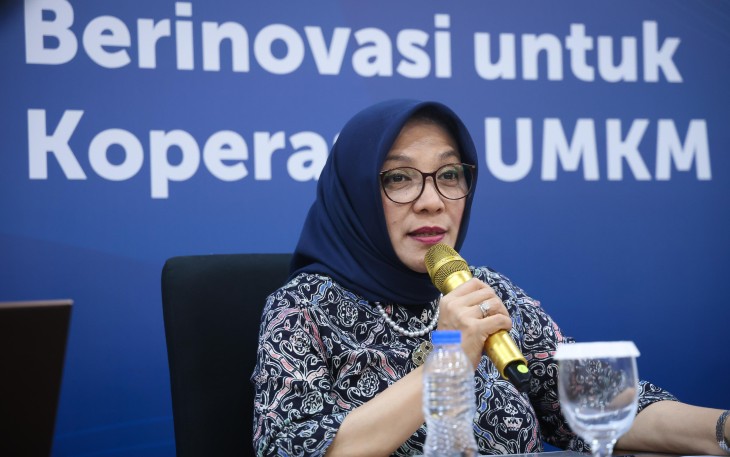 Deputi Bidang Kewirausahaan KemenKopUKM Siti Azizah 