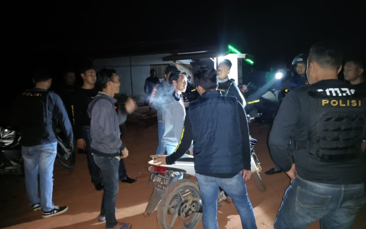 Antisipasi 3C dan Gangguan Kamtibmas Polsek Belitang III Terus Tingkatkan Patroli Malam Hari