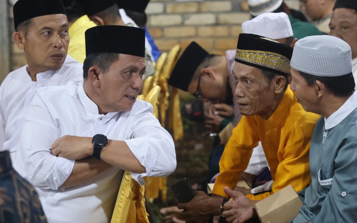 Gubernur Ansar Ahmad Hadiri Halal Bi Halal Bersama Masyarakat Kampung Sidojadi KM IX Tanjungpinang