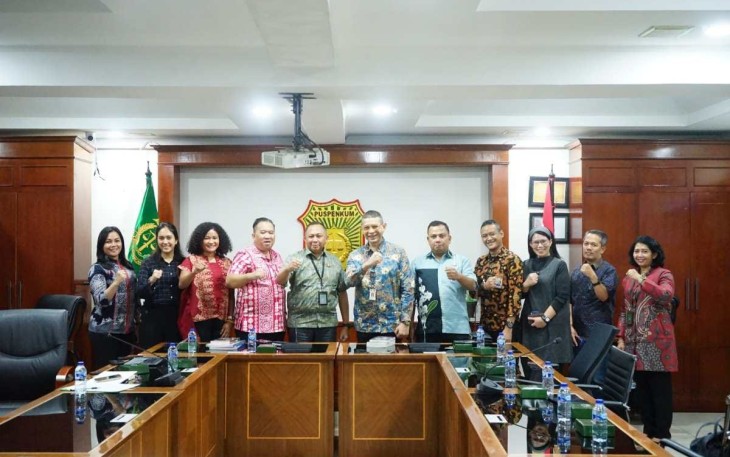 Foto bersama usai audiensi