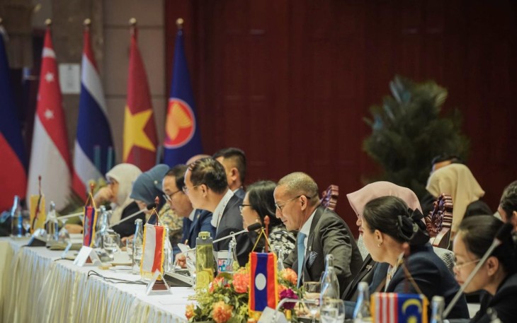 Menparekraf/Kabaparekraf Sandiaga Salahuddin Uno saat berbicara pada the 27th Meeting of ASEAN Tourism Ministers (M-ATM) pada rangkaian ASEAN Tourism Forum 2024, Vientiane, Kamis (25/01/2024).