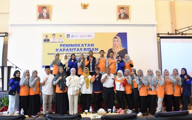 Kegiatan Peningkatan Kapasitas Bidan dalam Menurunkan Angka Kematian Ibu (AKI) dan Angka Kematian Bayi (AKB) di Kabupaten Bintan Tahun 2024. Kegiatan ini berlangsung di Bhadra Resort, Kabupaten Bintan, Rabu (07/02/2024) Pagi