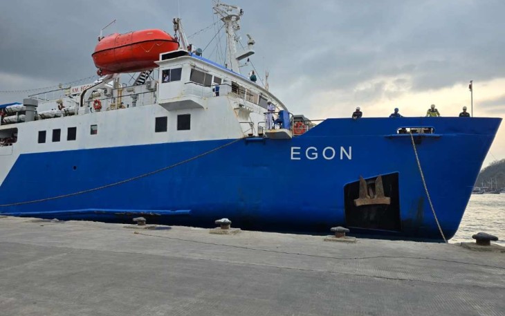 Layanan angkutan laut KM Egon