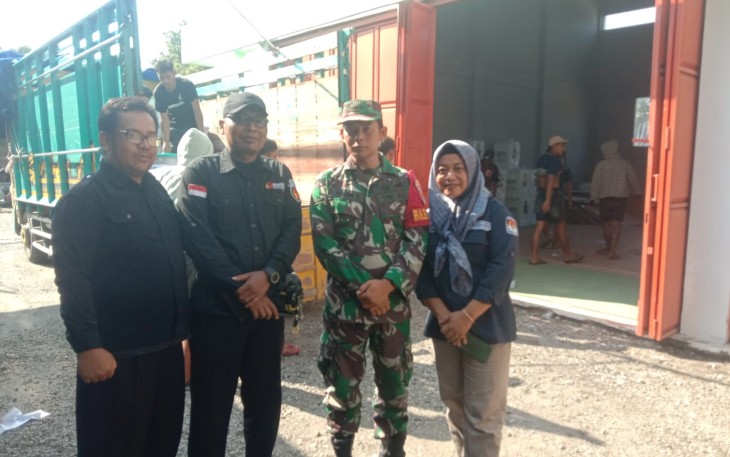 Pengawalan kotak suara ke gudang KPU Kabupaten 